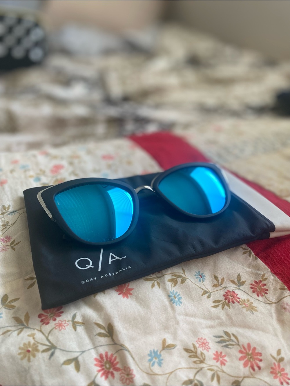 Quay Australia Black Cat-Eye Sunglasses with Blue Mirrored Lenses